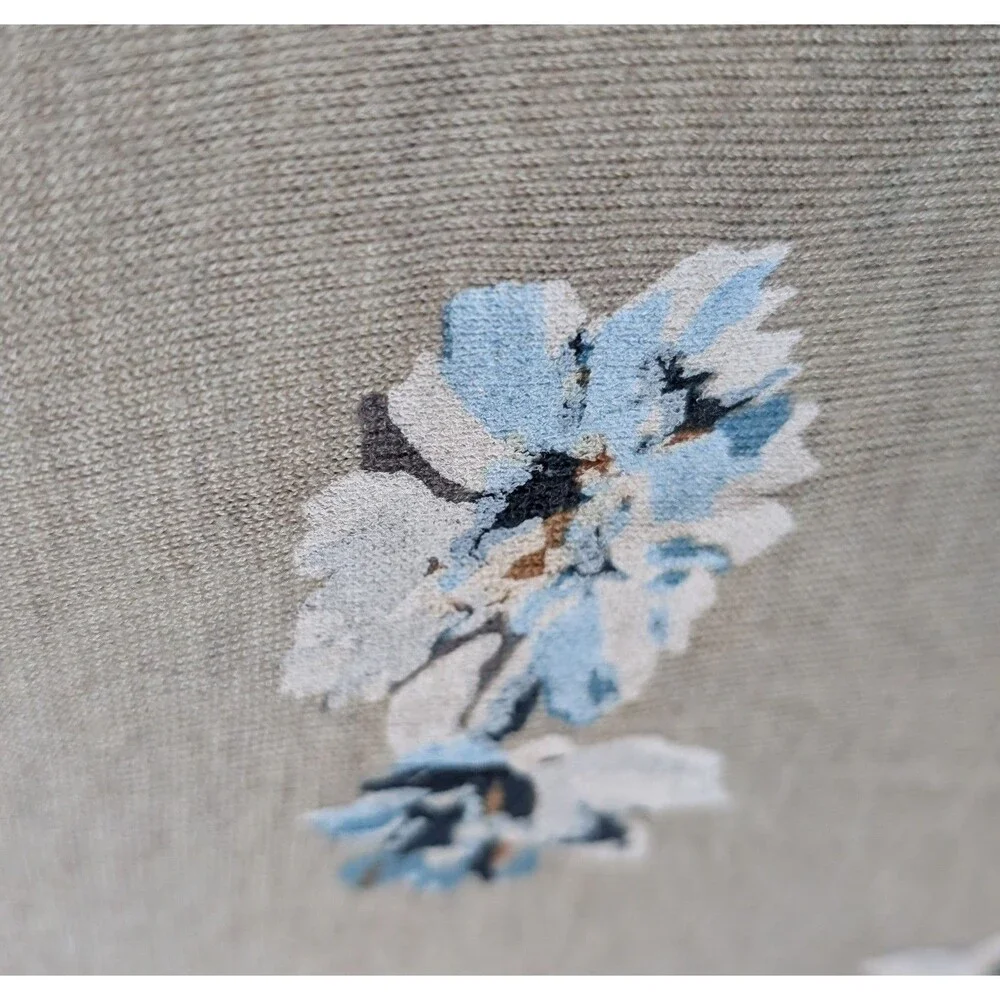 Joie Size M Sweater Eloisa Floral Print Knit Oatmeal Wool Blend Soft Casual